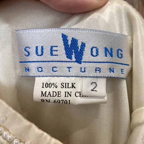 Sue Wong Silk Beaded Wedding Dress - Picture 16 of 16